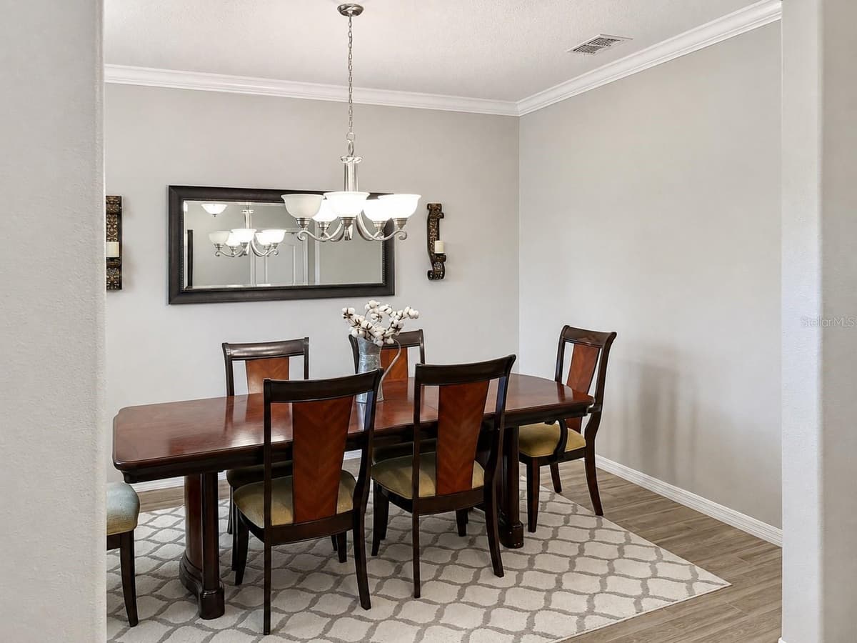 3244 BERWICK LANE — photo 3 of 6