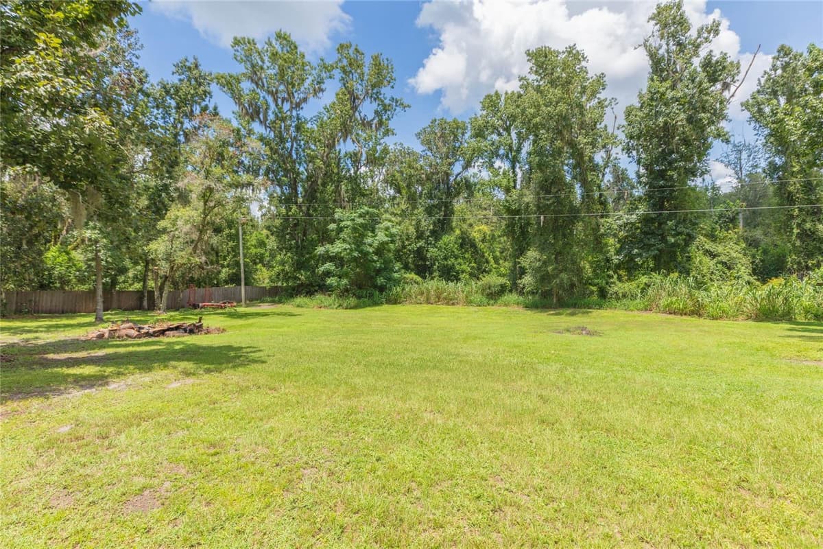 8719 HANDCART ROAD — photo 47 of 63