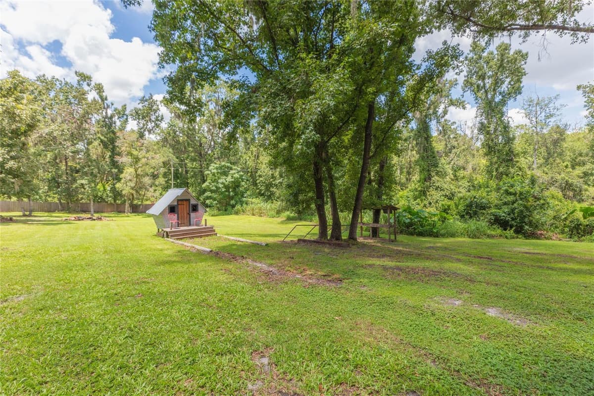 8719 HANDCART ROAD — photo 46 of 63