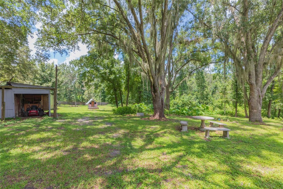 8719 HANDCART ROAD — photo 44 of 63
