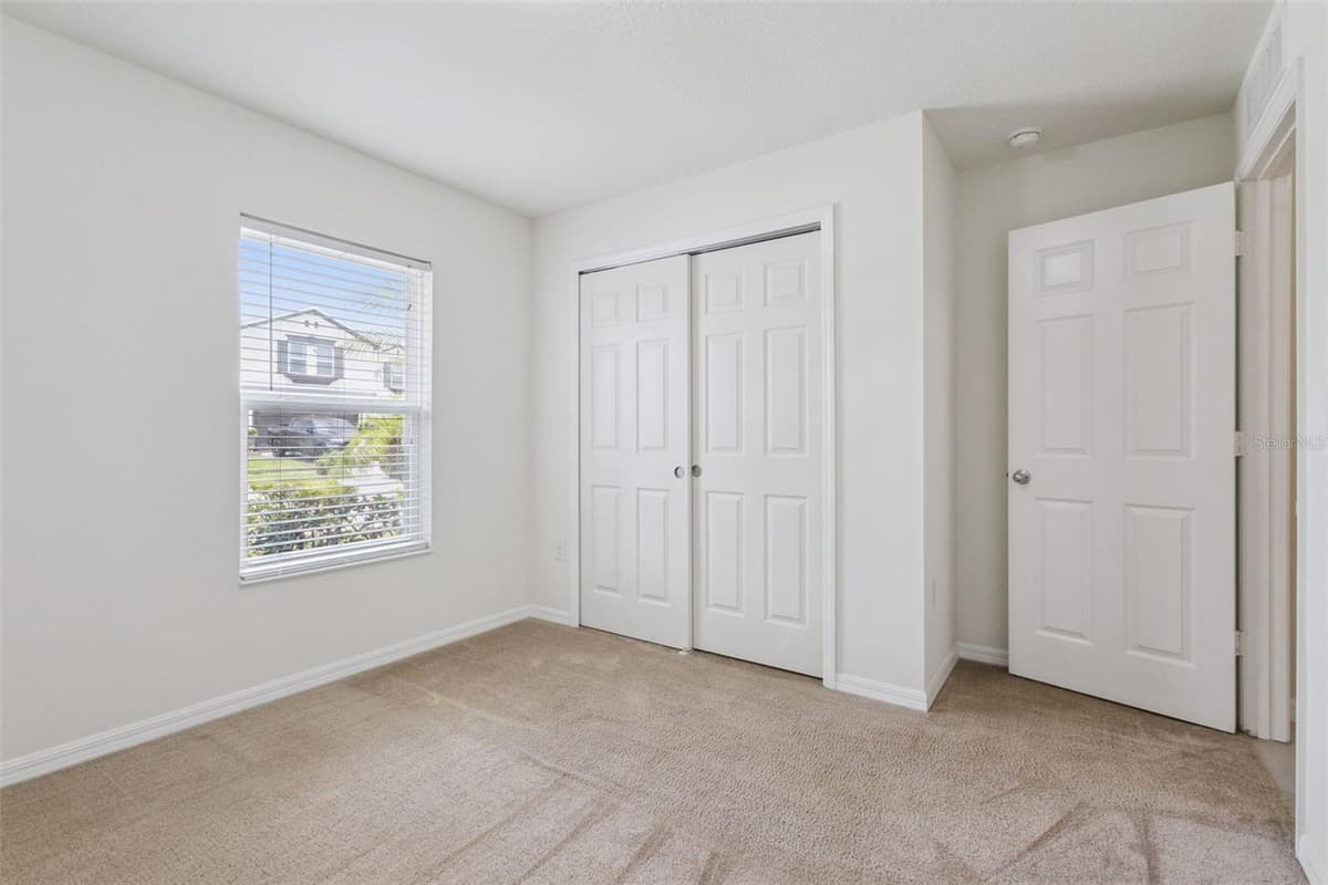4602 HARVEST ROW LANE — photo 12 of 26