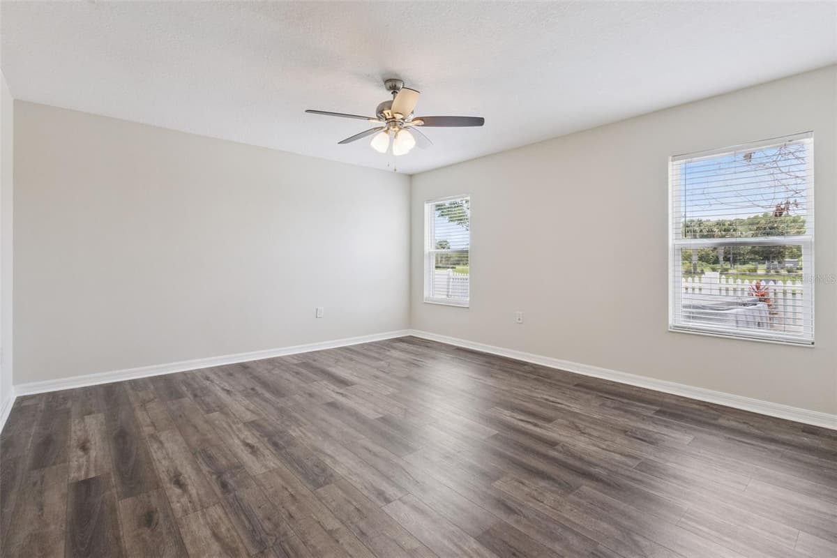 4602 HARVEST ROW LANE — photo 10 of 26