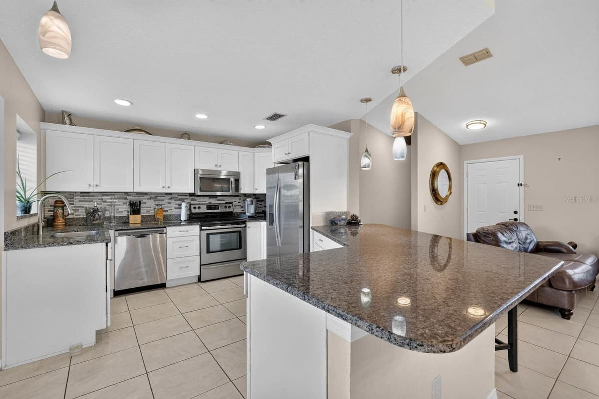109 CORAL REEF COURT — photo 10 of 46