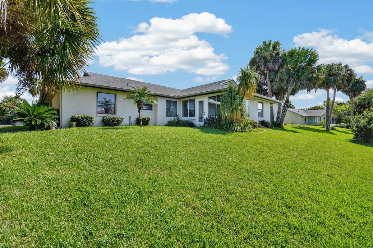 109 CORAL REEF COURT — photo 30 of 46