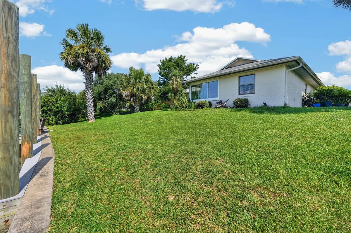 109 CORAL REEF COURT — photo 31 of 46