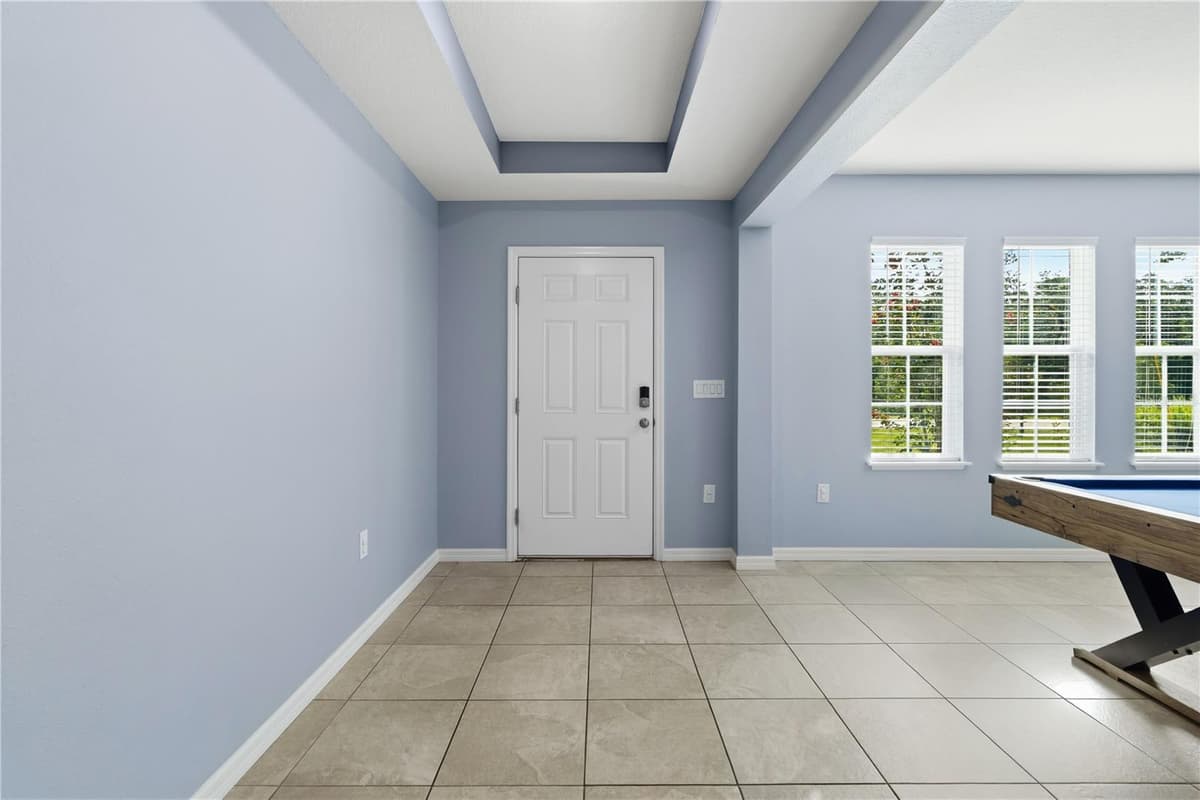 14557 CEDARWOOD AVENUE — photo 5 of 62