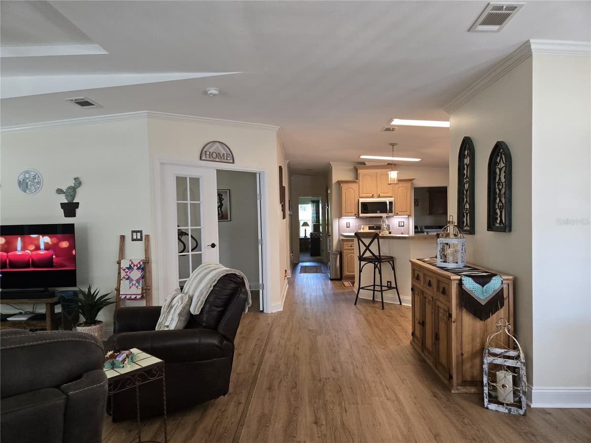 3931 COHEN DRIVE — photo 19 of 35