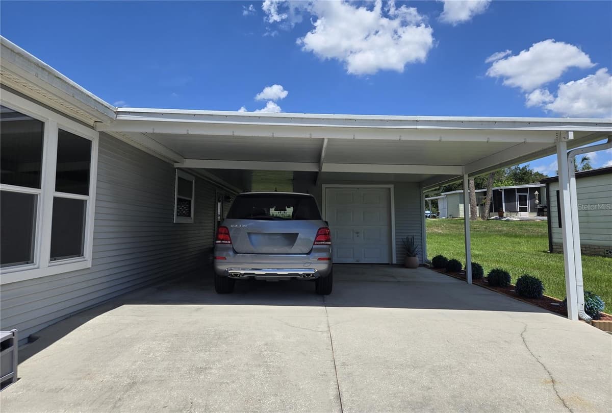 3931 COHEN DRIVE — photo 4 of 35