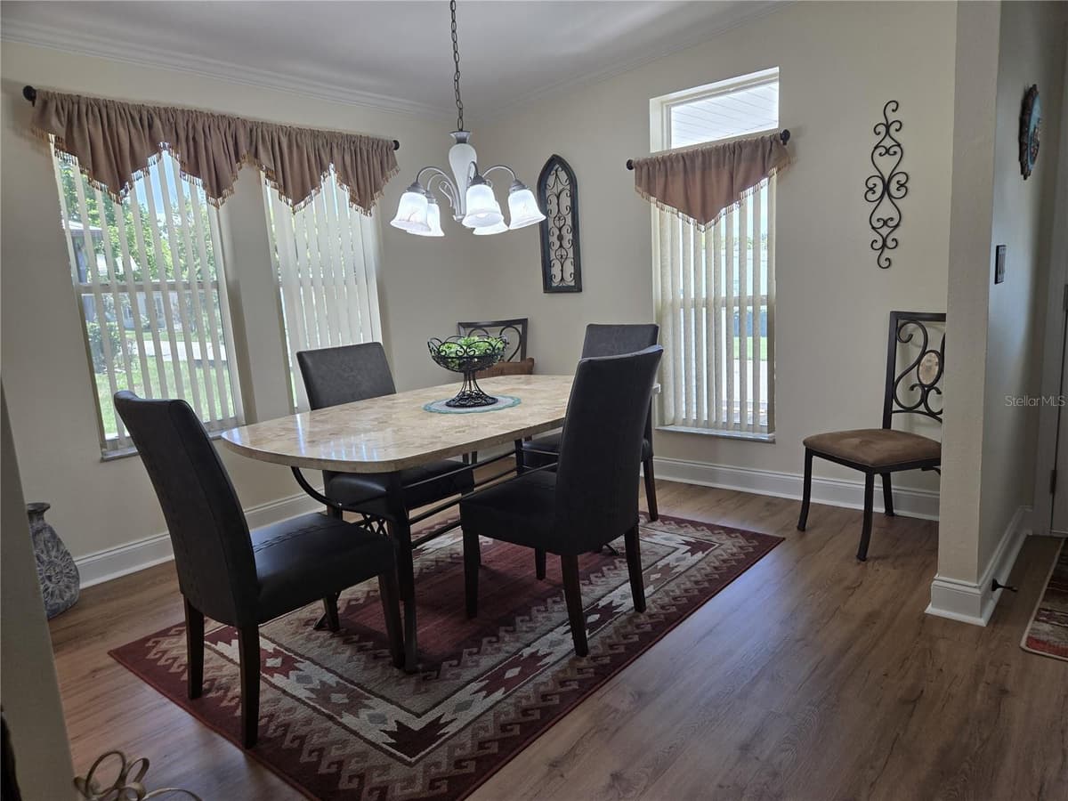 3931 COHEN DRIVE — photo 12 of 35