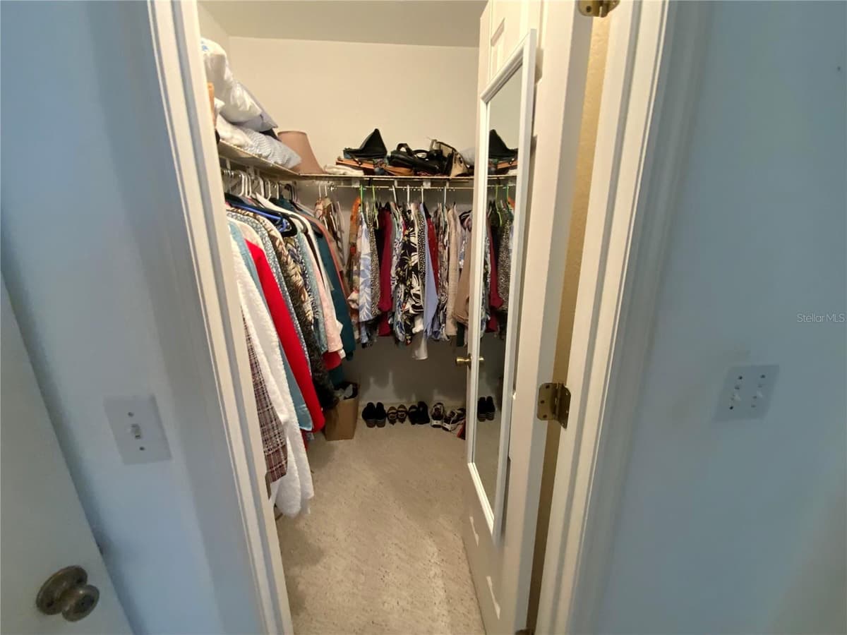 9486 173RD PLACE — photo 9 of 15