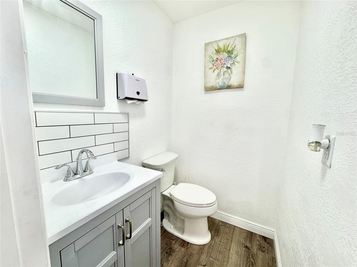 4795 49TH STREET — photo 7 of 24
