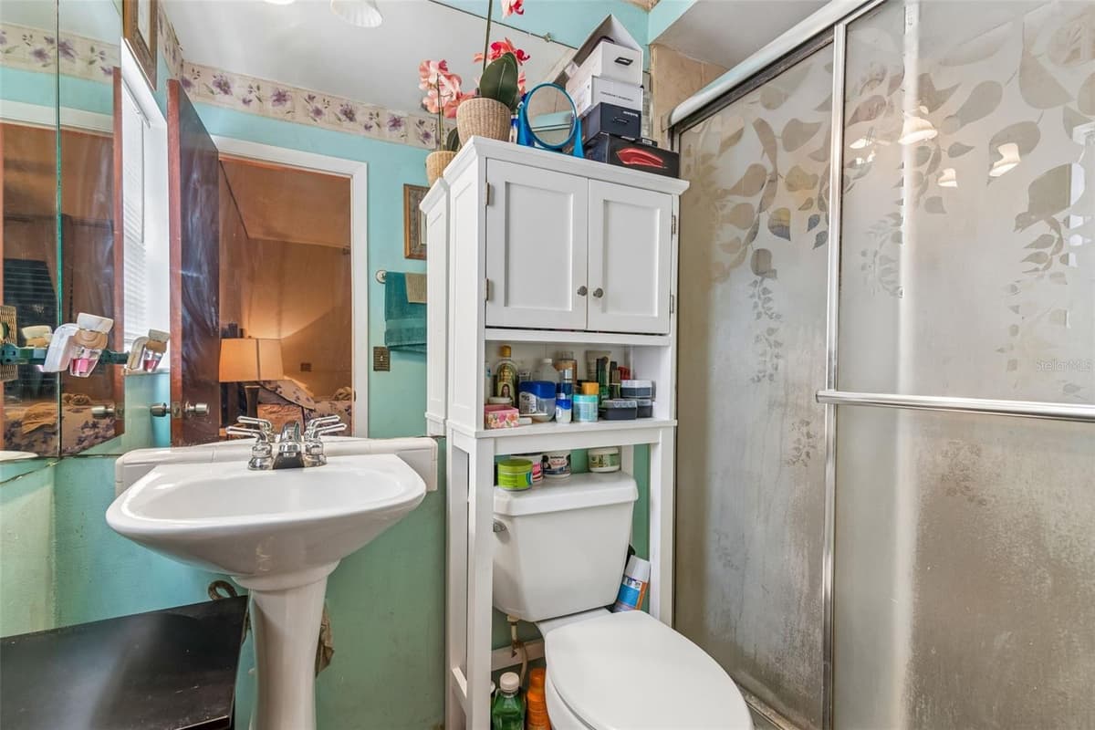 5851 HUTTON DRIVE — photo 19 of 21