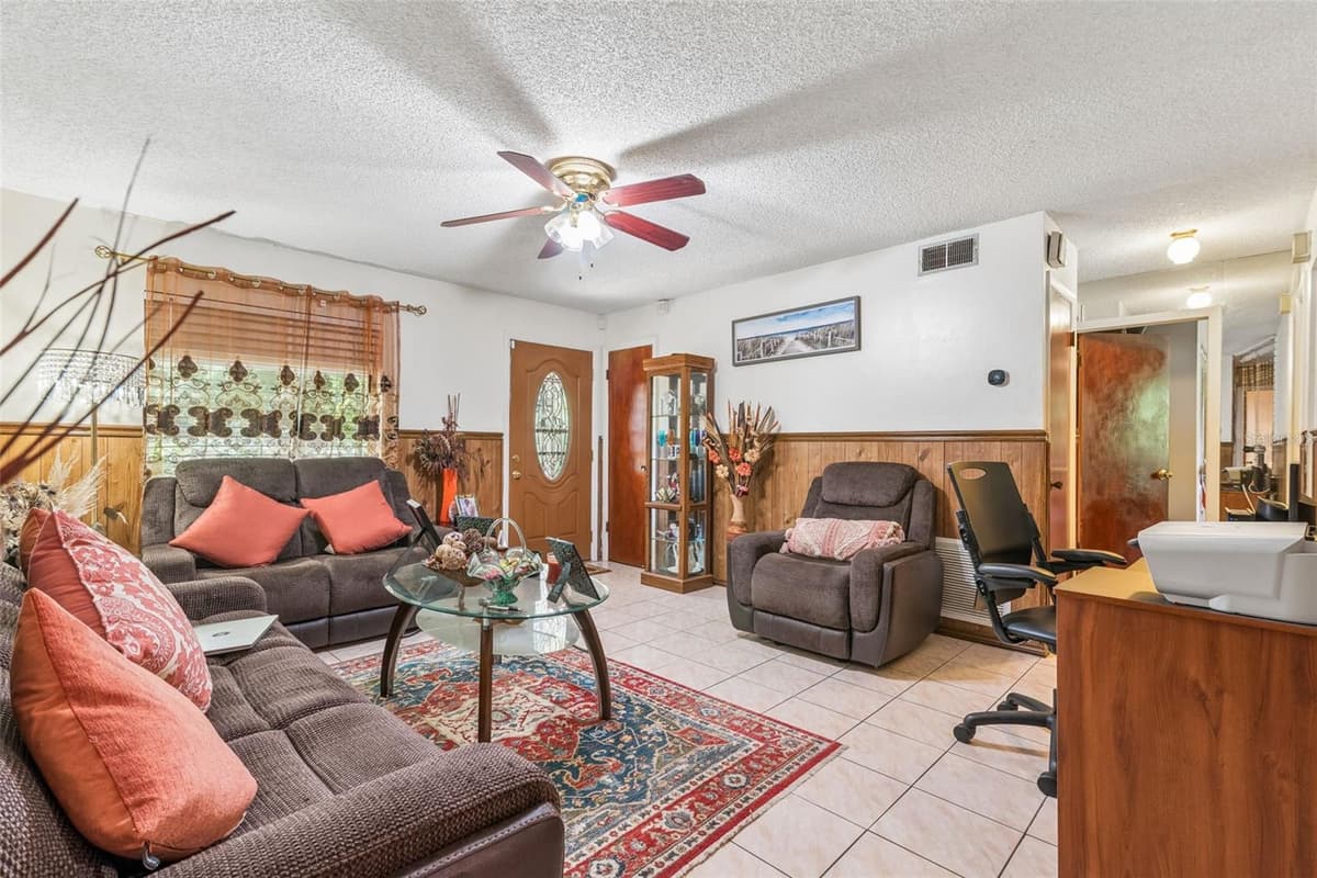 5851 HUTTON DRIVE — photo 5 of 21
