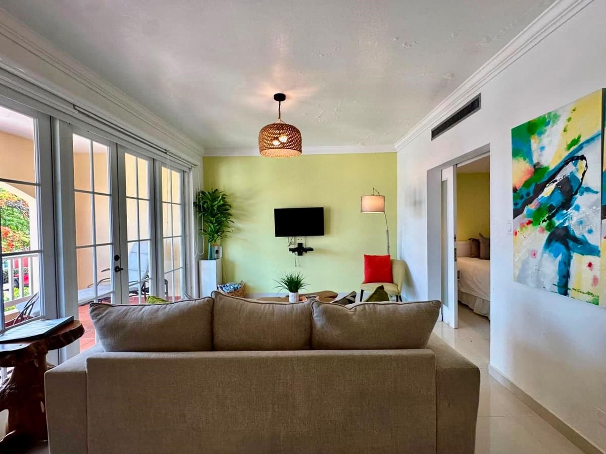 1000 EL CONQUISTADOR AVE. LAS CASITAS I — photo 6 of 13