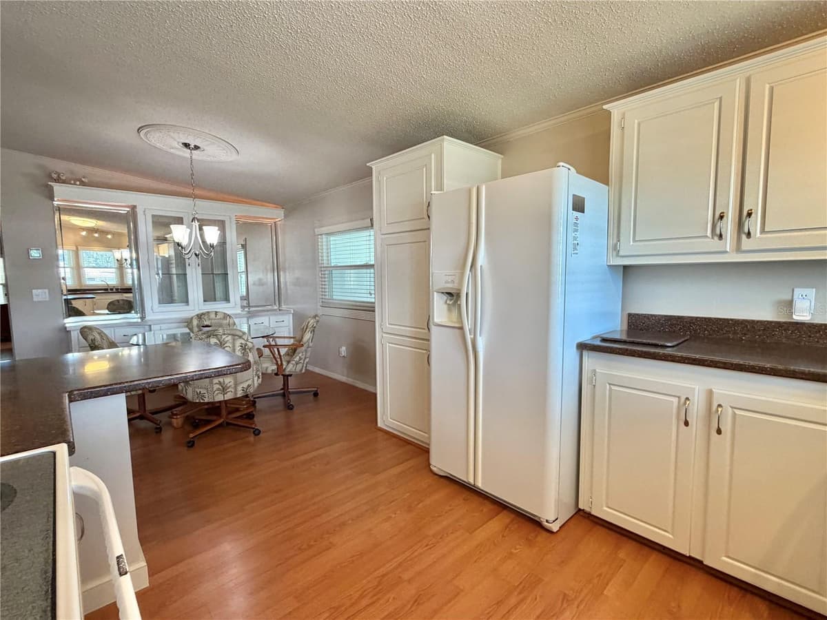 303 HAWTHORNE BOULEVARD — photo 19 of 72