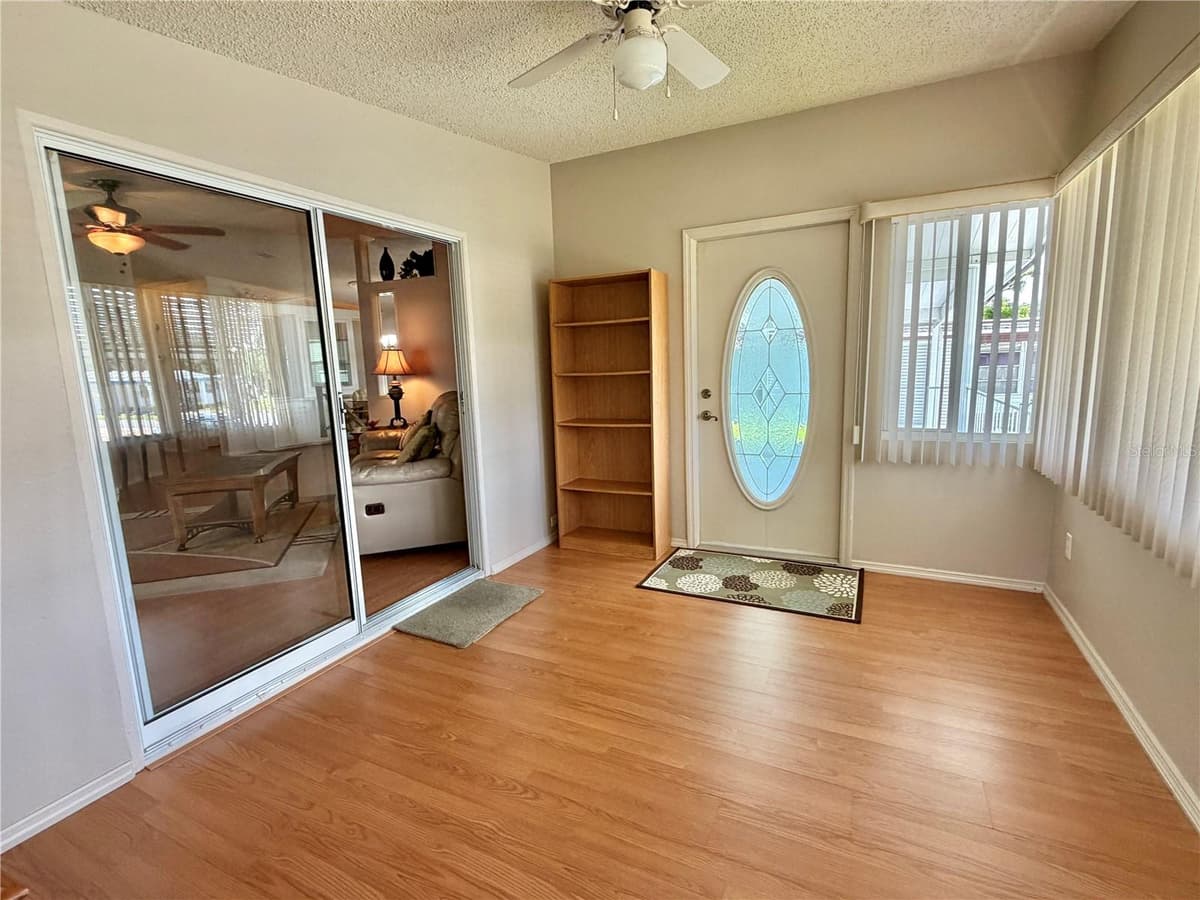 303 HAWTHORNE BOULEVARD — photo 2 of 72