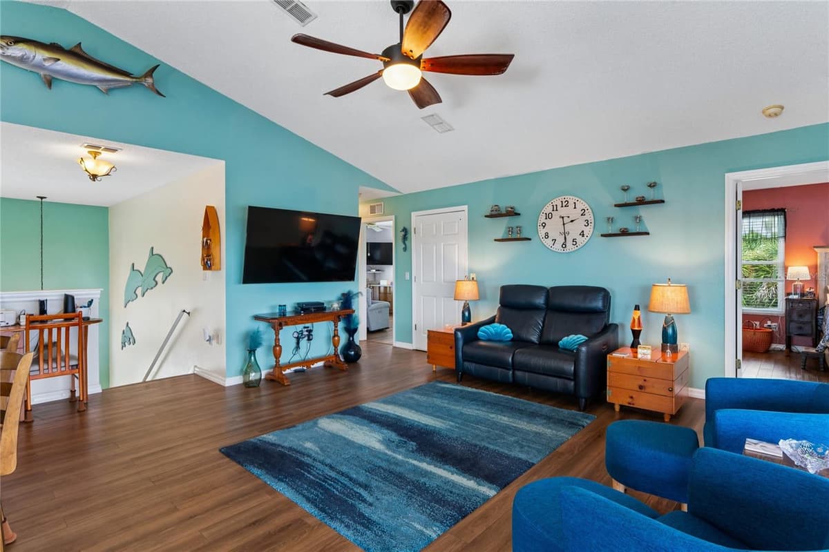 3294 MINNOW CREEK DRIVE — photo 10 of 74