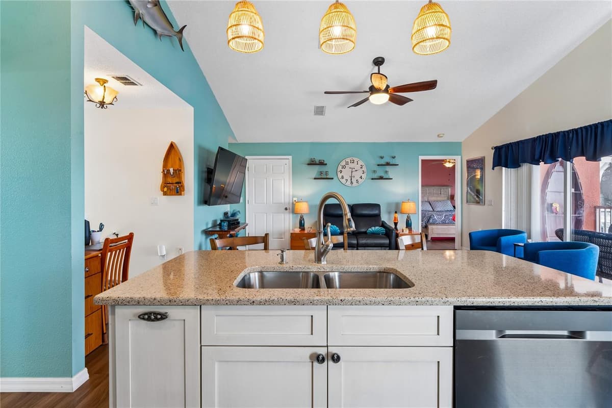 3294 MINNOW CREEK DRIVE — photo 15 of 74