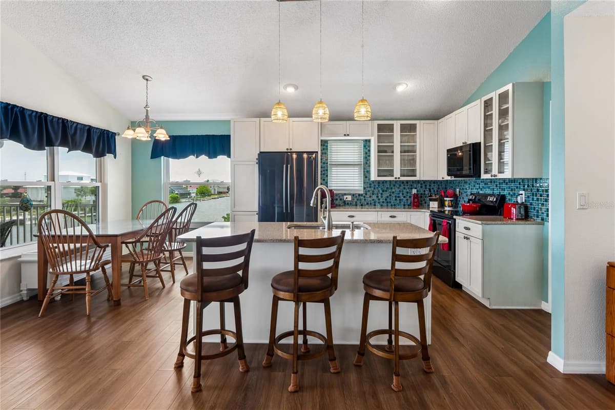 3294 MINNOW CREEK DRIVE — photo 13 of 74