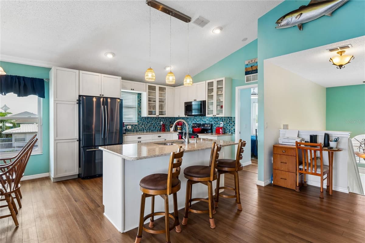 3294 MINNOW CREEK DRIVE — photo 12 of 74