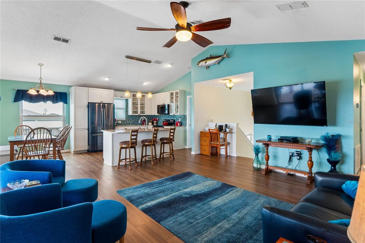 3294 MINNOW CREEK DRIVE — photo 11 of 74