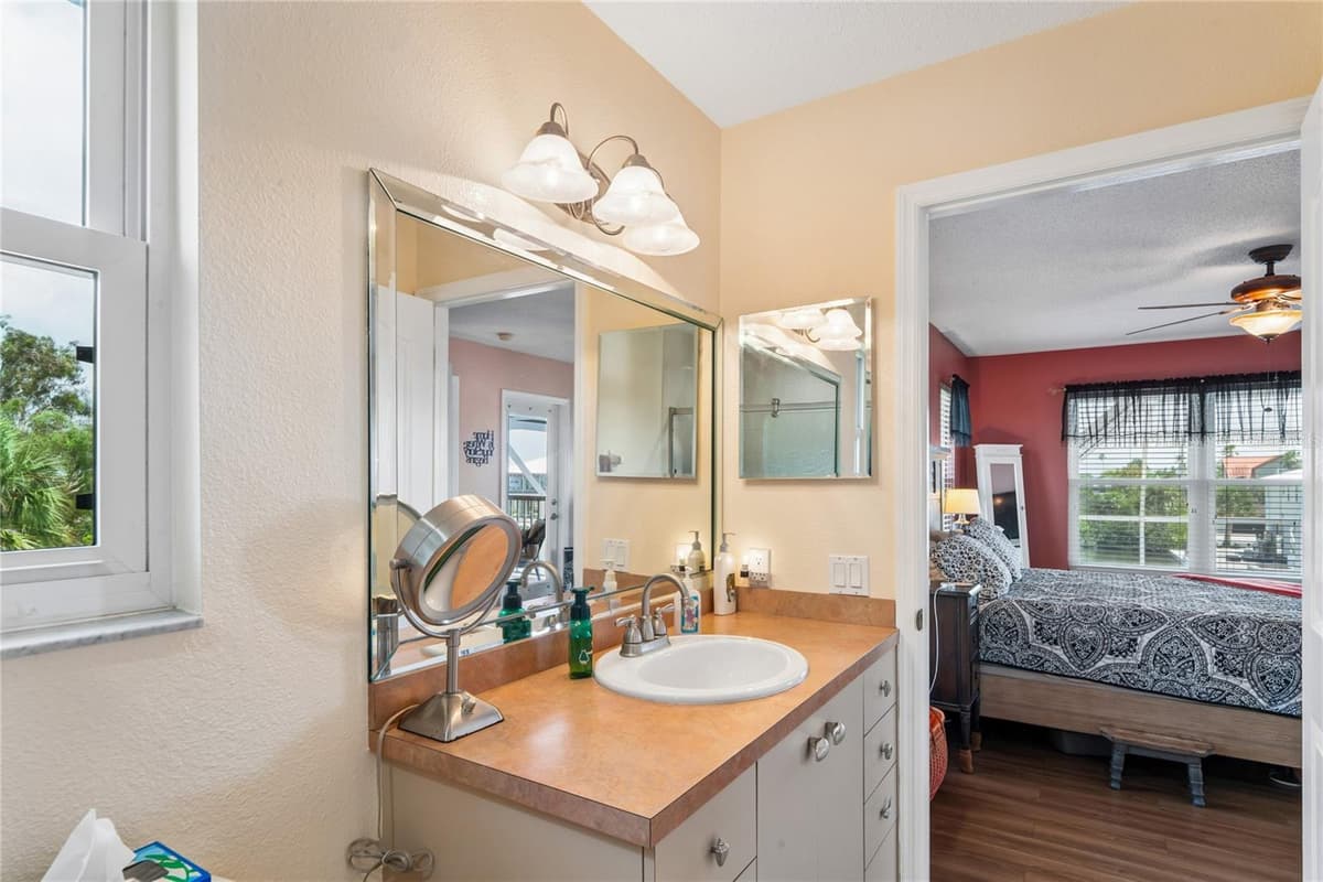 3294 MINNOW CREEK DRIVE — photo 30 of 74