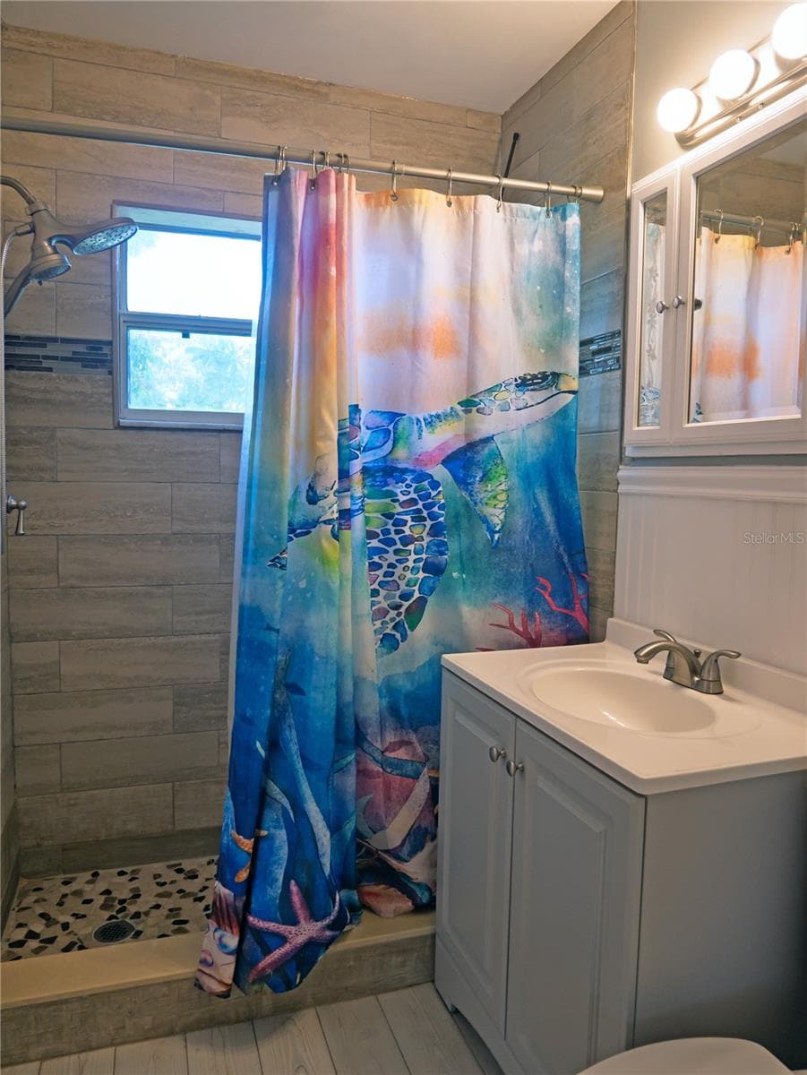 6724 17TH LANE — photo 14 of 35