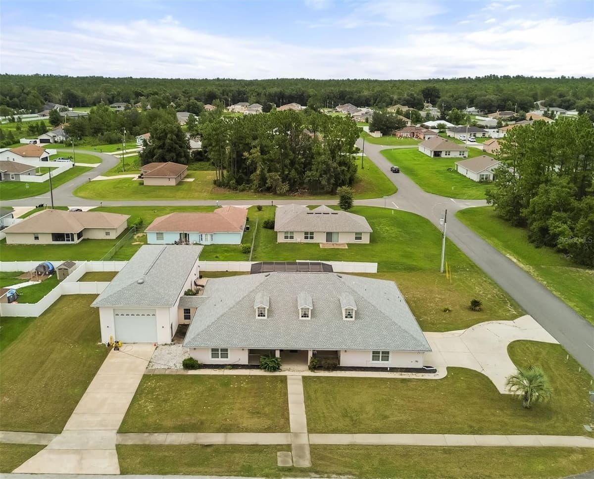 639 MARION OAKS TRAIL — photo 42 of 43