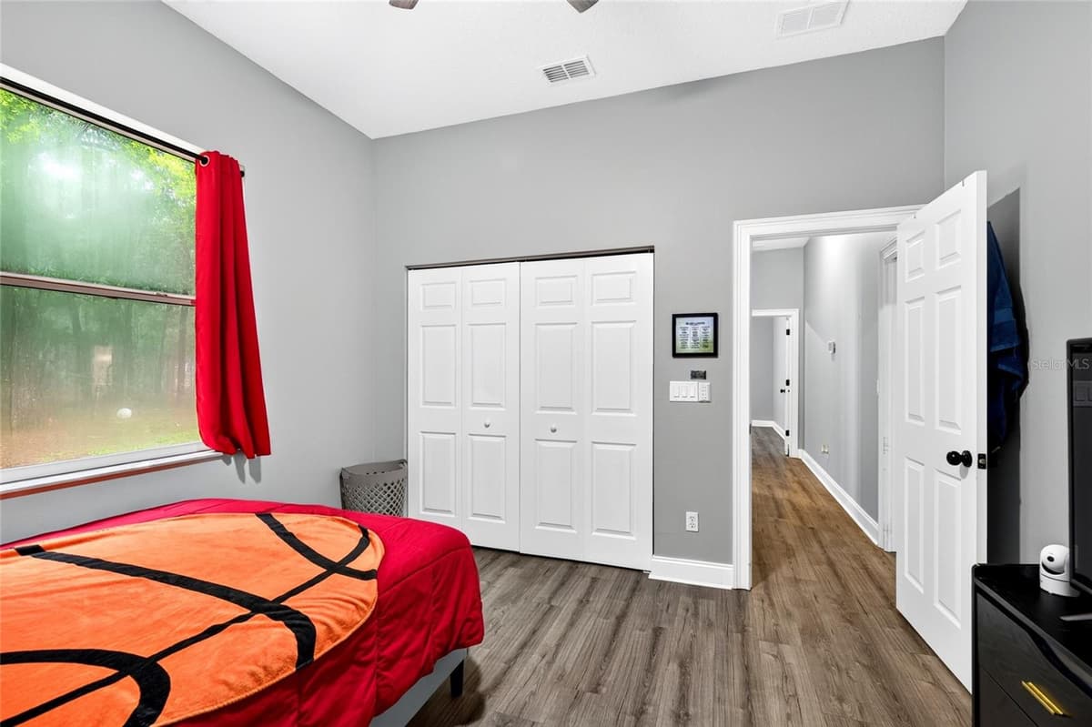 7550 185TH CIRCLE — photo 35 of 47