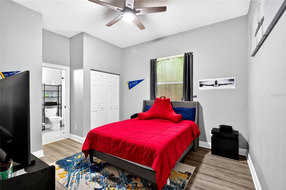 7550 185TH CIRCLE — photo 37 of 47