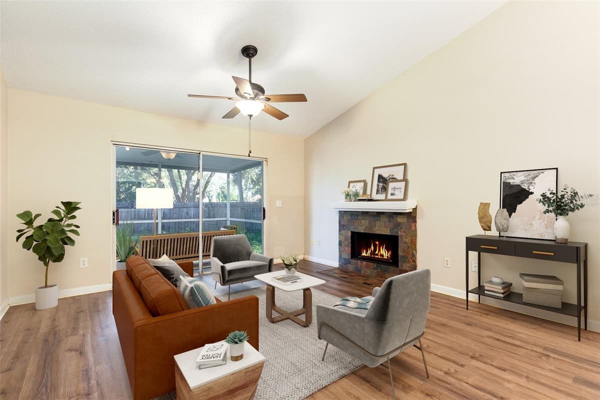 824 HILLARY COURT — photo 11 of 28