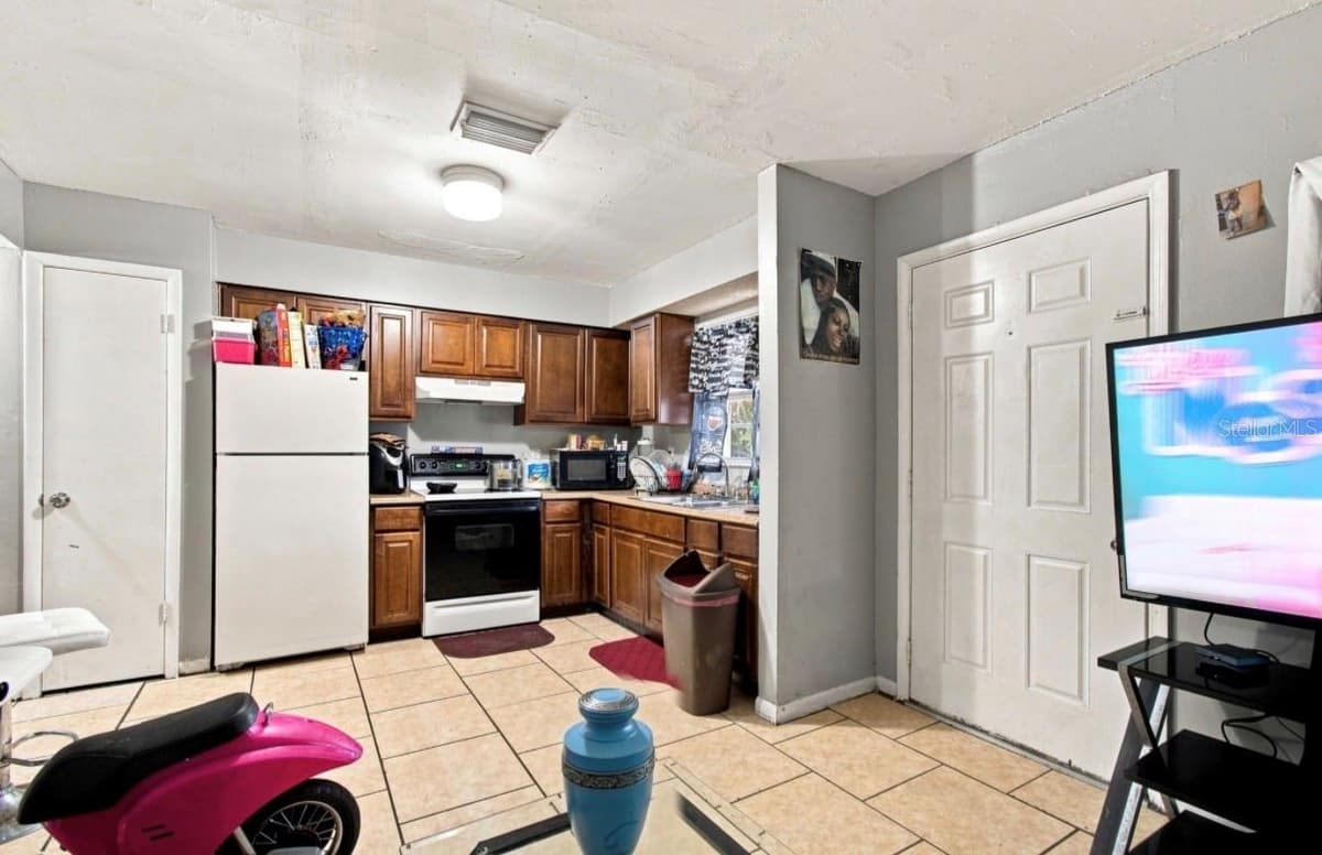 8602-8606 14TH STREET — photo 29 of 57