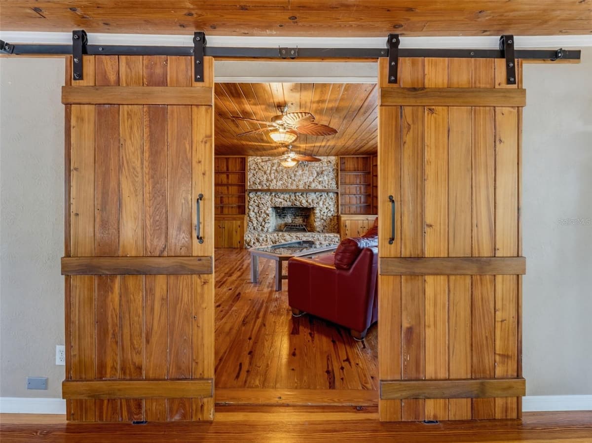 5415 RIVERSIDE DRIVE — photo 45 of 100