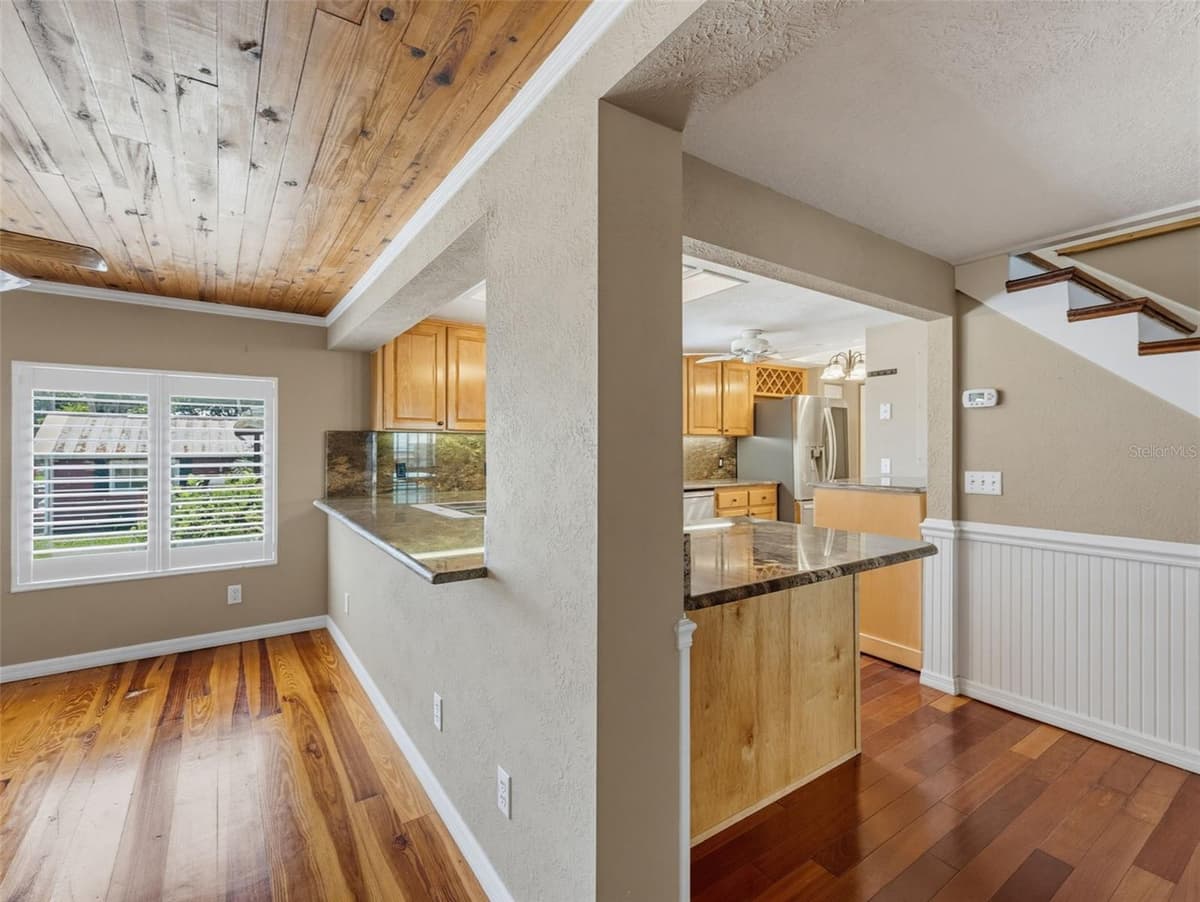 5415 RIVERSIDE DRIVE — photo 39 of 100