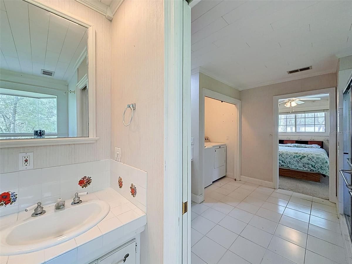 11 PATRICIA ROAD — photo 37 of 87