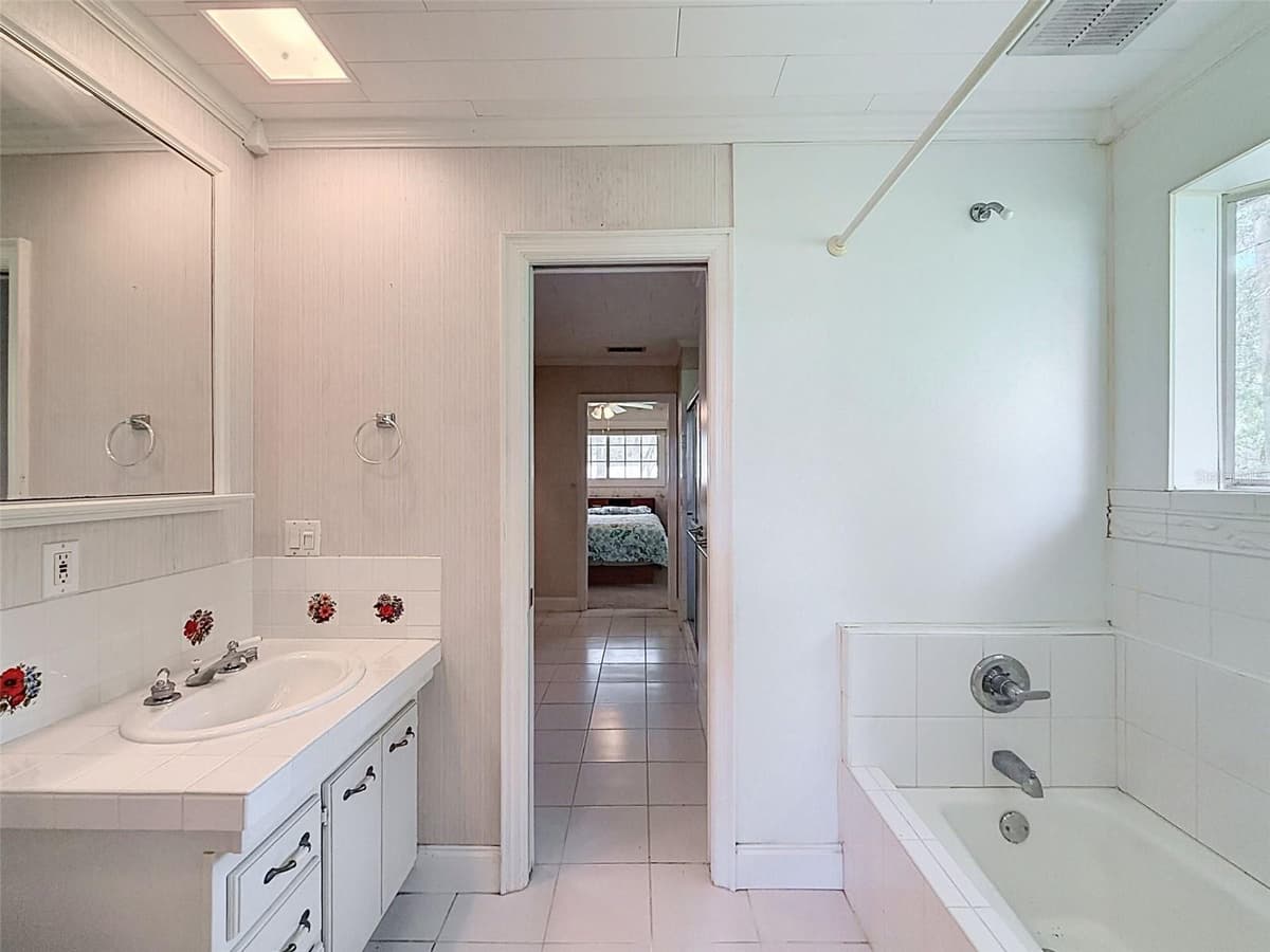 11 PATRICIA ROAD — photo 32 of 87