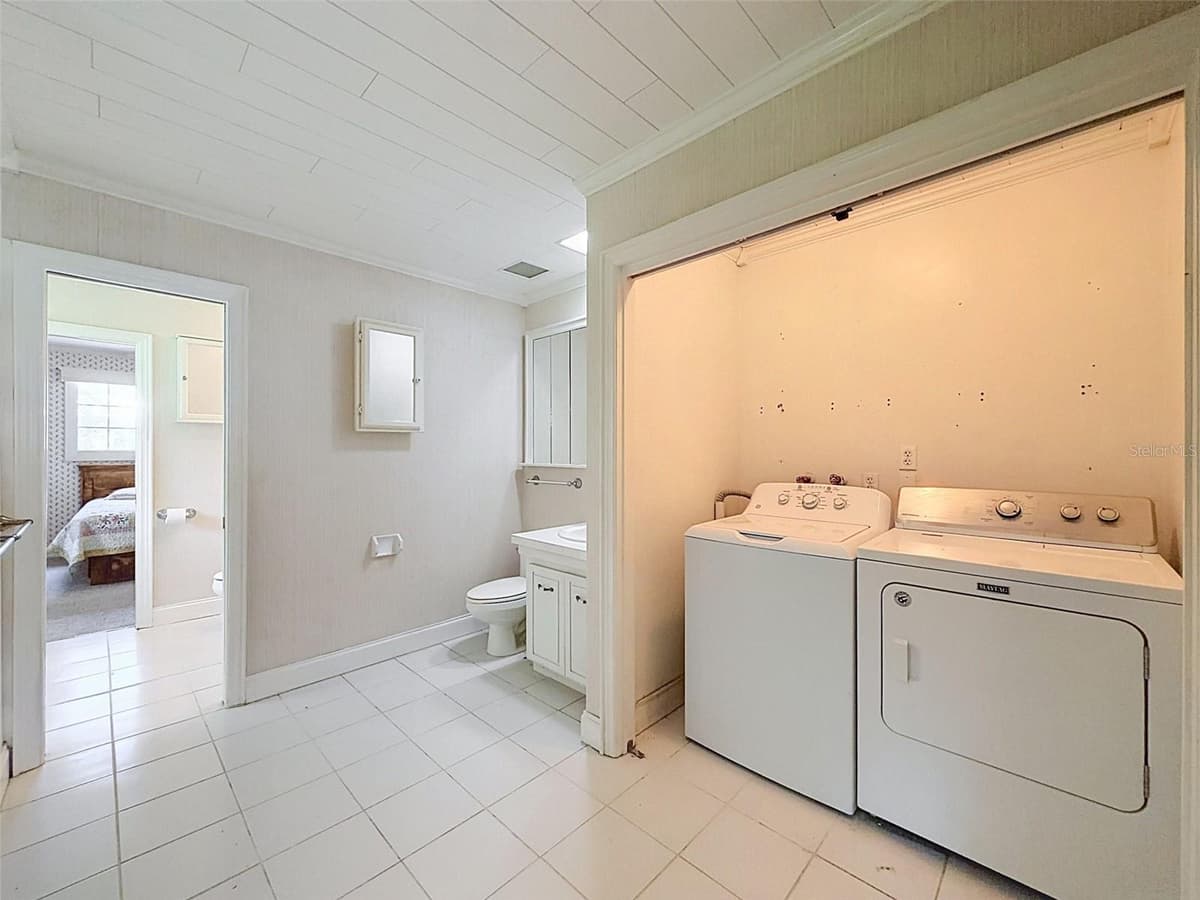 11 PATRICIA ROAD — photo 43 of 87