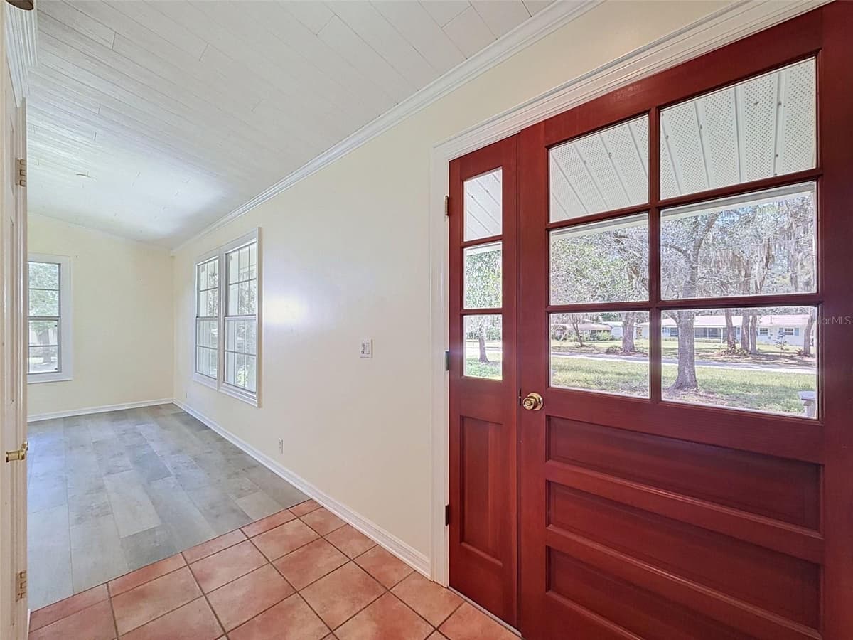 11 PATRICIA ROAD — photo 6 of 87