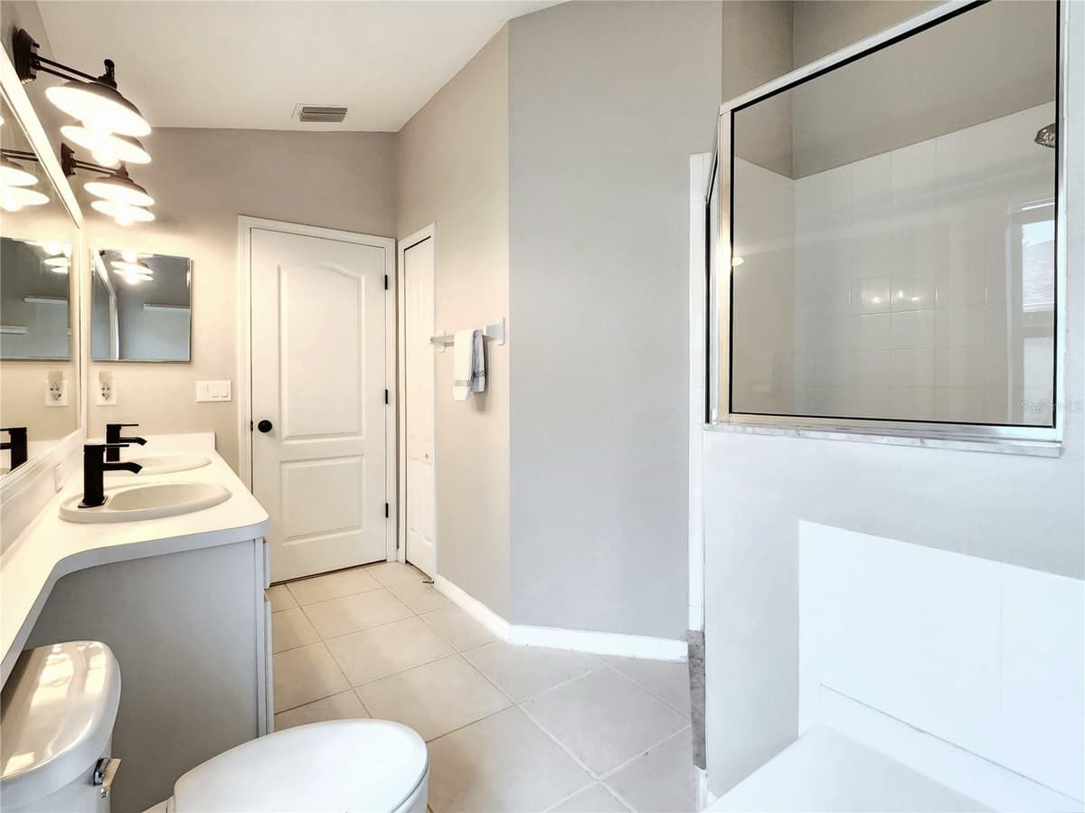 4230 MEDBURY DRIVE — photo 35 of 64