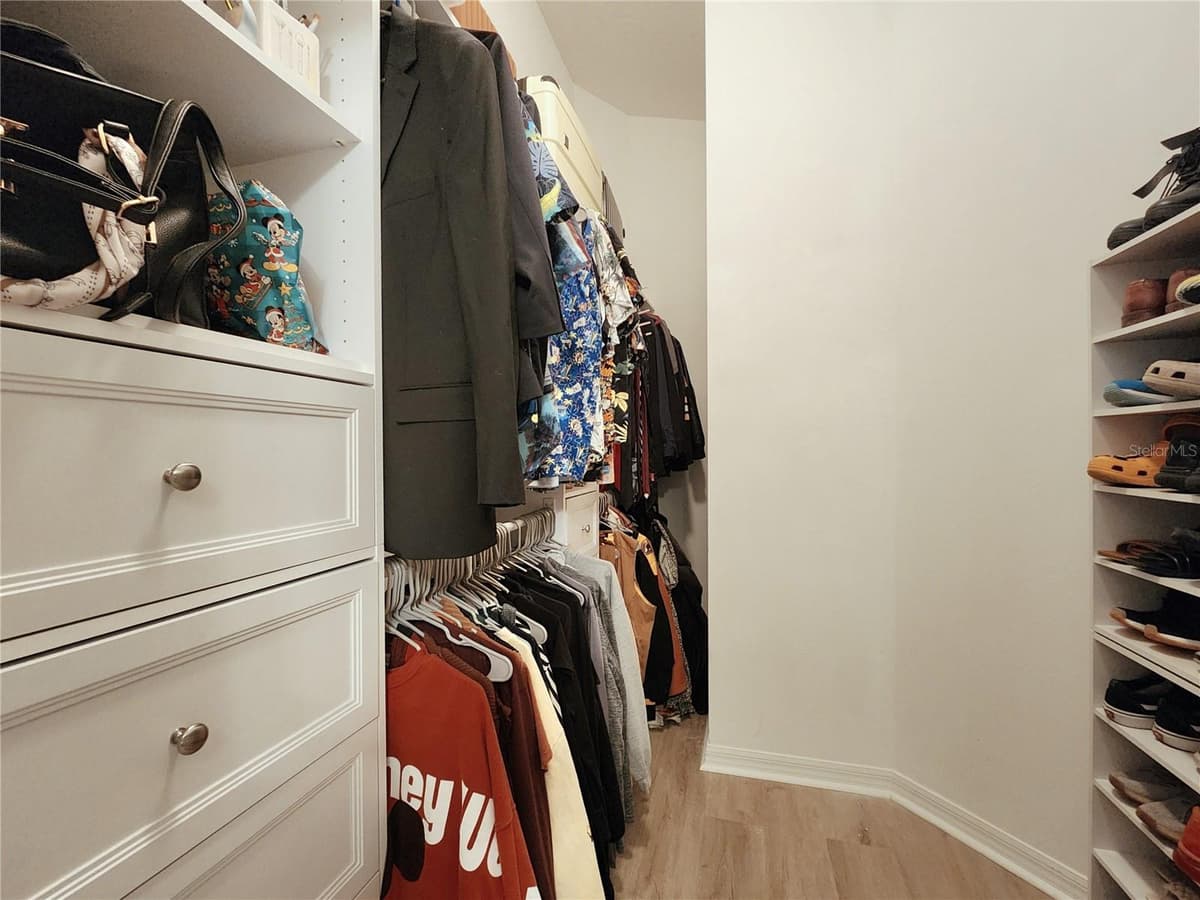 4230 MEDBURY DRIVE — photo 37 of 64