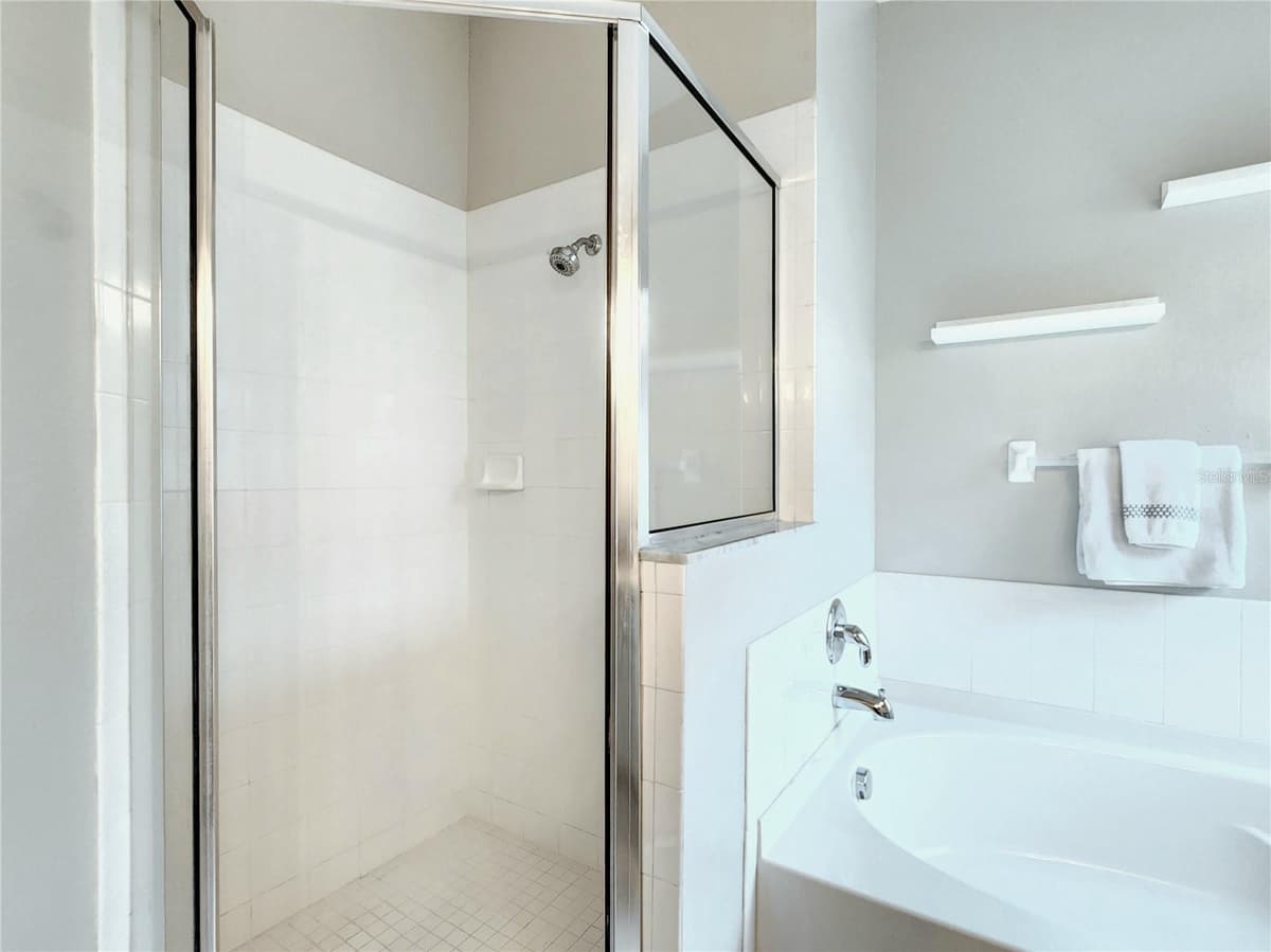 4230 MEDBURY DRIVE — photo 36 of 64