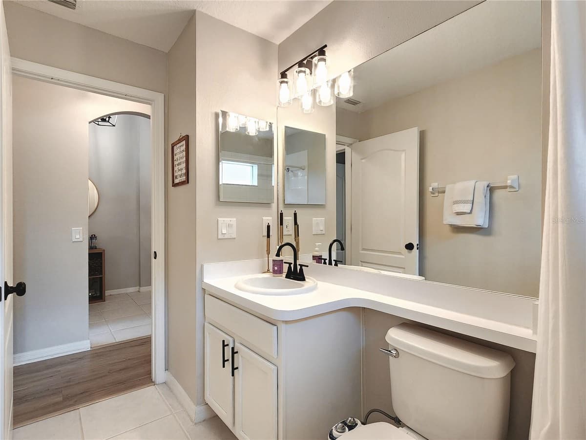 4230 MEDBURY DRIVE — photo 13 of 64