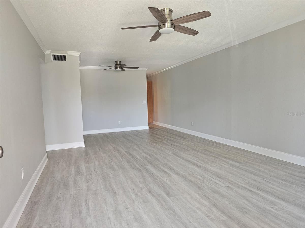 2321 ECUADORIAN WAY — photo 3 of 73