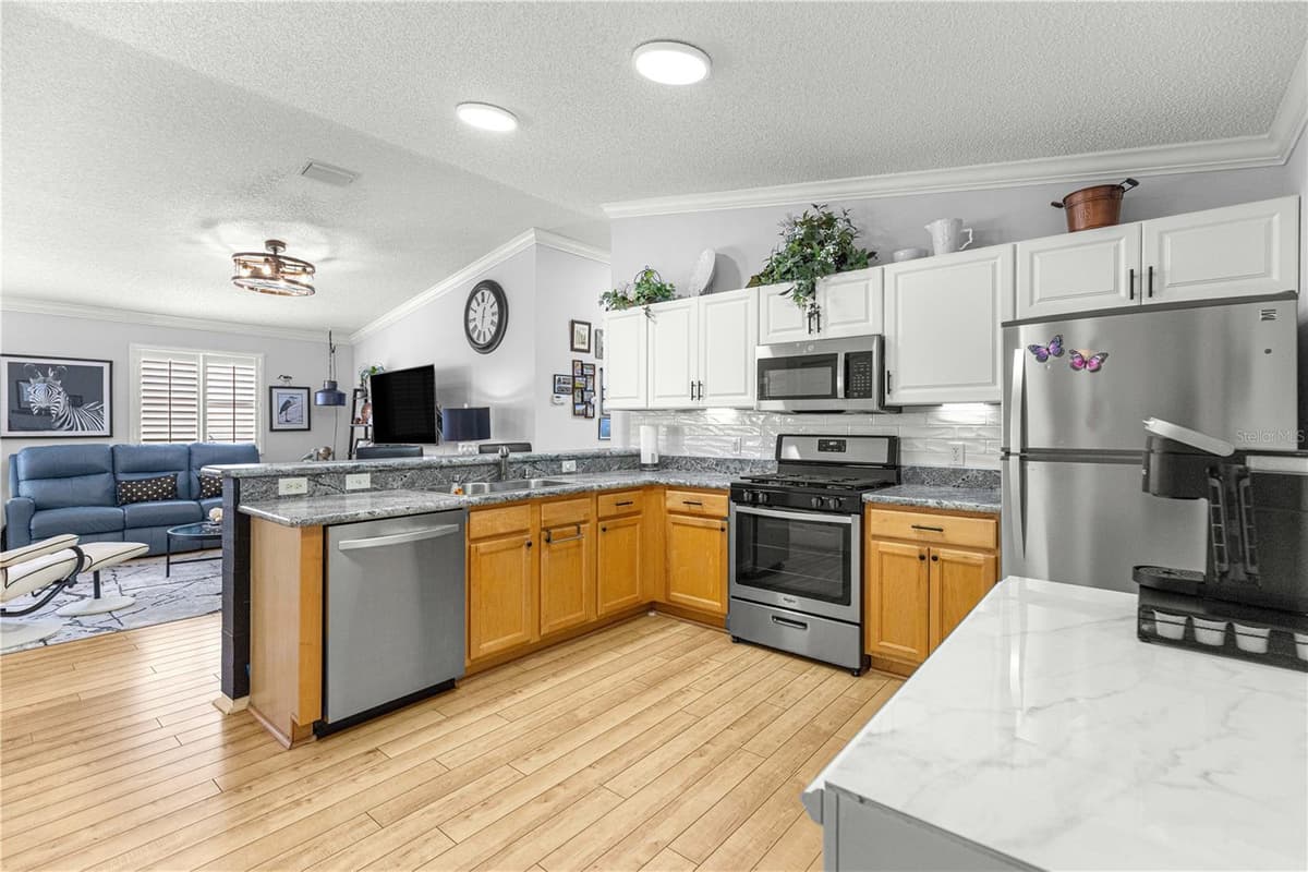 1660 ORR TERRACE — photo 3 of 44