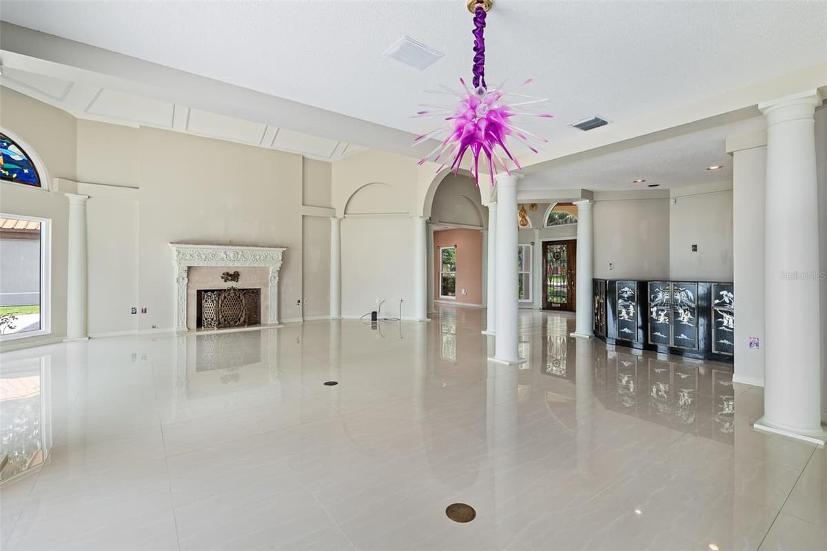 1412 MOSSWOOD DR — photo 16 of 82