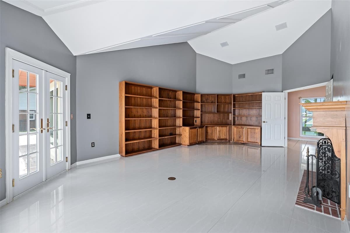 1412 MOSSWOOD DR — photo 37 of 82