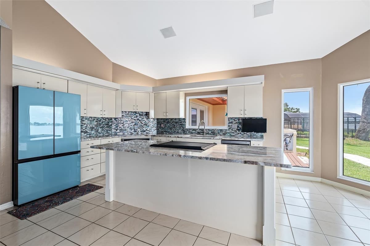1412 MOSSWOOD DR — photo 21 of 82