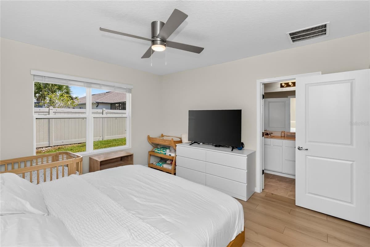 3082 GREEN PARK DRIVE — photo 13 of 34