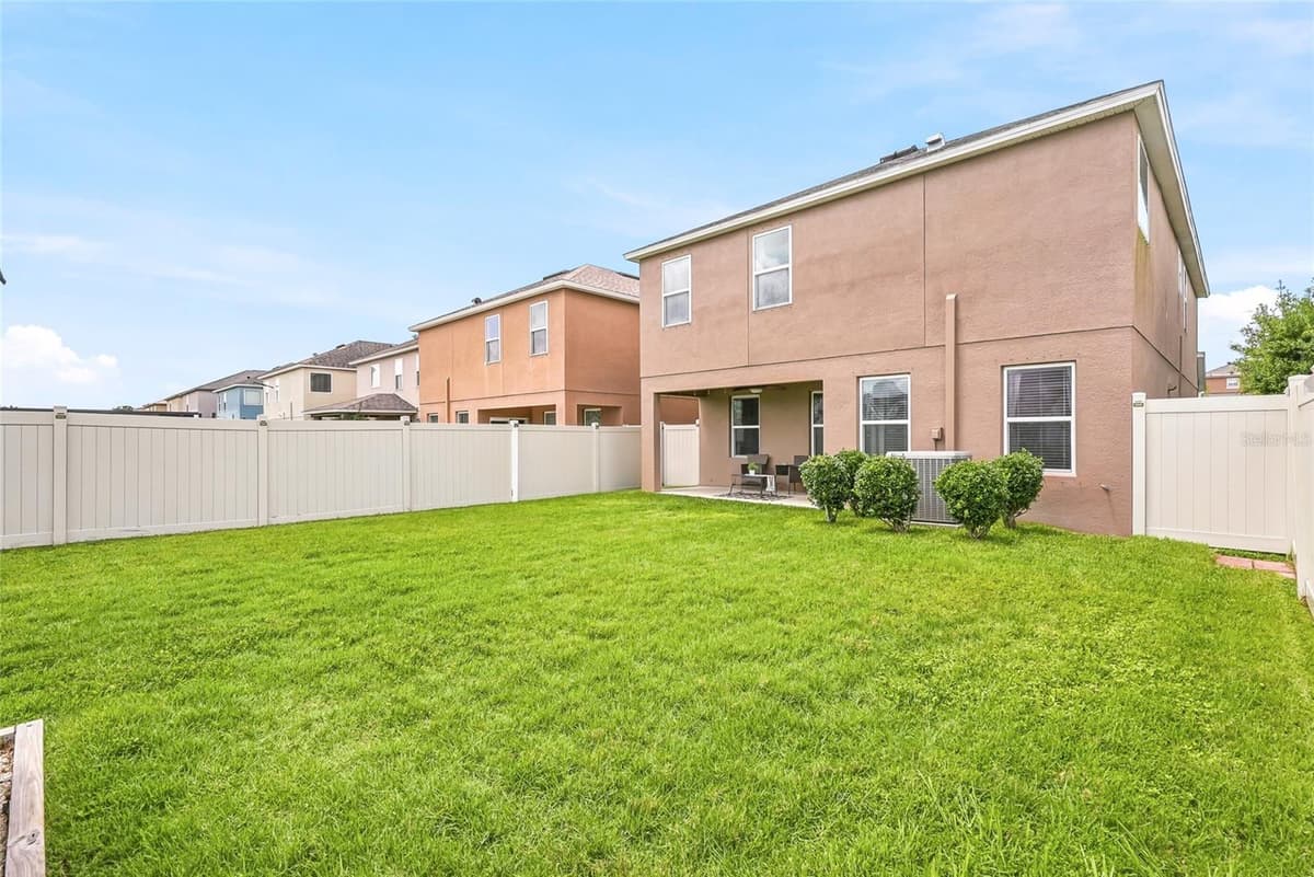 10229 NEWMINSTER LOOP — photo 47 of 72