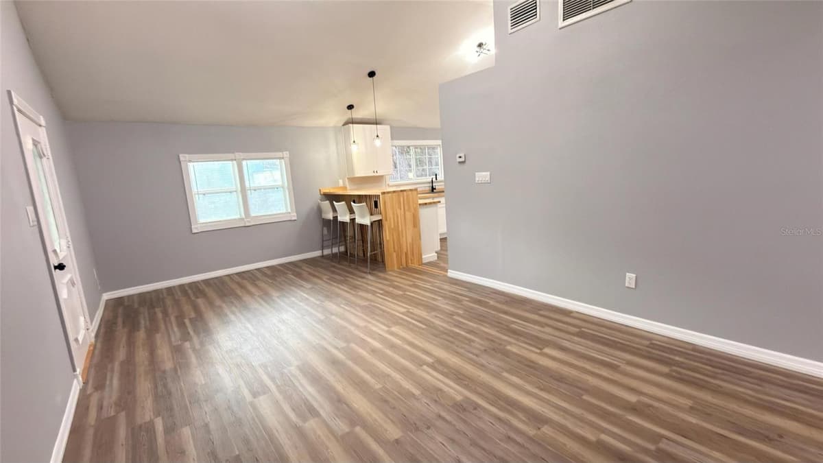 14740 JOHNS ROAD — photo 31 of 36